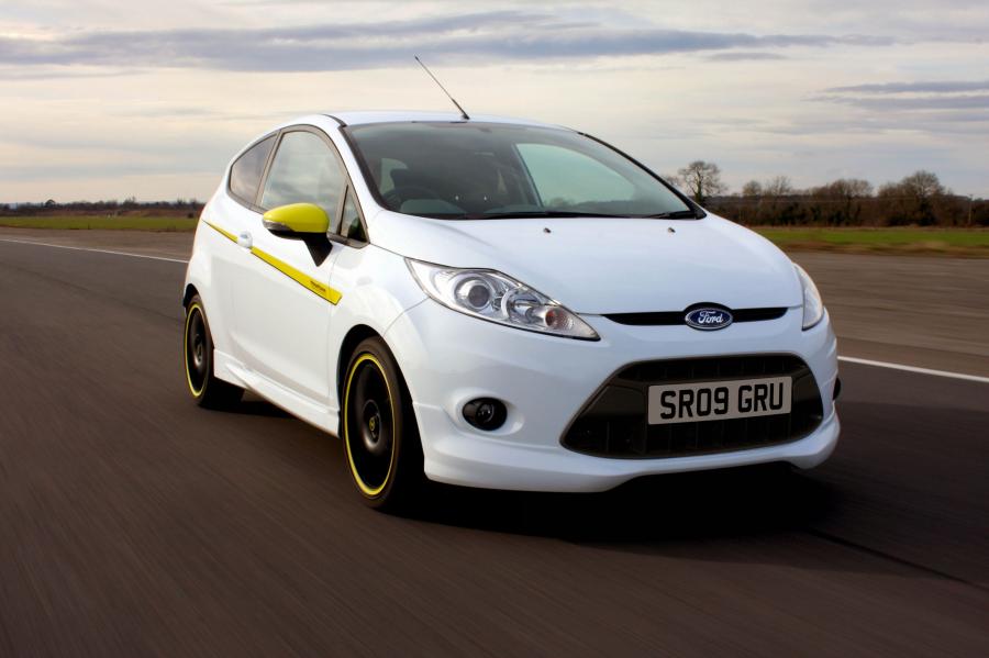  Ford Fiesta Zetec S 2009 года  (фото 18 из 38)